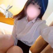 白梅まふゆ いつにしようかな 全裸にされた女たちor欲しがり痴漢電車