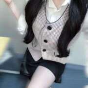 宇佐美しゅり ありがとう🎀 淫乱OL派遣商社 斉藤商事