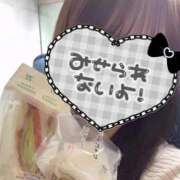 かのん 出勤してるよ🫧お礼も！ 秋葉原鑑賞ガール