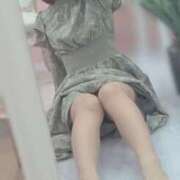 しずか 今日の出勤🙂‍↕️⋆꙳ メルビス＆アトリアーナ