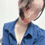 ヒメ日記 2026/10/06 16:13 投稿 菊田ひかる 全裸美女からのカゲキな誘惑