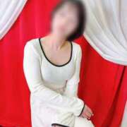 鷹宮りょう 質問に答えます✨ 人妻ジャンキー