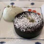 ちさと 本日12時から出勤します☺︎ ハピネス東京