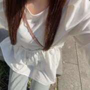 ろあ 明日出勤するよᐢ꜆.  ̫.꜀ᐢ🩷 横浜Cute