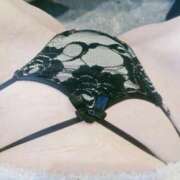 りおな【秒で濡れるギャル系妻】 出勤してますぅ One More 奥様 新宿店