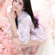 白雪 めいぷる 4月後半出勤予定❤️ KOBE GOLD