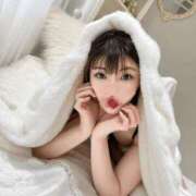 いおり 11時から出勤です🫧会えたら嬉しいな The White