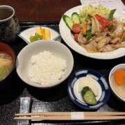 ぼたん 広尾でランチ 角海老石亭