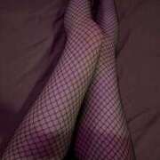 みゆな【神スタイル女神】 足、見てた？🥹 STELLA TOKYO－ステラトウキョウ－