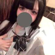 さくら 制服姿ってなんでこんなにアブナイ香りがするんだろー😏 E+アイドルスクール池袋店