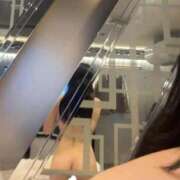 ふわり 鏡越しのおちり🍑出勤しました！︎🫶💕 東京リップ 池袋店