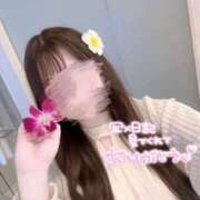 みな 🩷出勤しますっ🩷 白いぽっちゃりさん五反田店