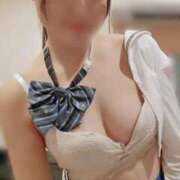 るん 🩷パンチラ攻撃🩷 推しの娘