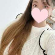 小鳩 麦 出勤しました！🔆🤍 Prae(プラエ)