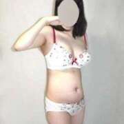 なひ 待機中🥺 バタフライ立川