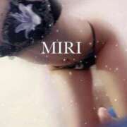 みり 広島初❣️ FROZEN(フローズン)