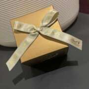 唯月かえで ありがとう? 華椿