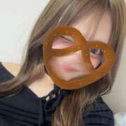 ねる ねむねむ💤 彼女の部屋本店