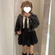 すず 明日17時からჱ̒^ ̳  ̫  ̳^ 池袋しろパラ