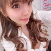 れいな しゅっきん💗 クリステル