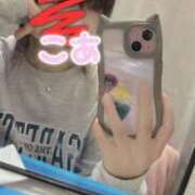 神崎 こあ 出勤〜 夜這い専門 発情する奥様たち梅田店