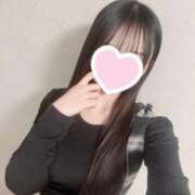 りお はじめまして*ᴗ ᴗ)⁾⁾♡ りおです🍒🤍 明日3/3 13時から体験入店することになりました！ 派遣型JKリフレ ぷるぷる新宿