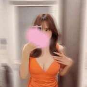 サラ こんな服も着てみた、、🍊🍊 プロフィール 大阪店