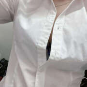 ヒメ日記 2026/03/08 23:22 投稿 すみれ みつばちマーヤZ