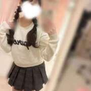 もな★キスで激ヌレ敏感受付嬢★ ﾓﾁﾓﾁ Chloe五反田本店　S級素人清楚系デリヘル