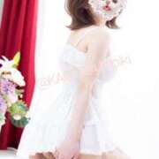 ヒメ日記 2026/04/18 02:37 投稿 神楽ひびき☆10日体験予定☆ ～地元厳選美女がお出迎え～私の部屋にキテネ！トレビの泉