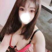 えみり 濃厚な触れ合い💞 The White