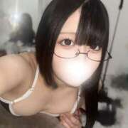 おもち イスに押し付けちゃう…💞 フロンティア