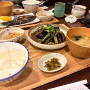 菅沼 美嘉 なす味噌定食、美味しい♩ 横浜貴楼館