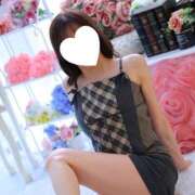 ニナ ❗️ バイオレンス