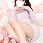 ゆい 🤍いい天気🤗 The White