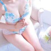 ヒメ日記 2026/04/04 23:46 投稿 みなも★天使な笑顔の美乳美女★ Bell～S級美女お姉様・人妻デリヘル～