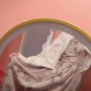 鏡　りん 肩出し🩷 雫(しずく)