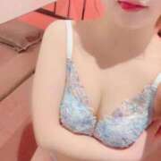 ひな 出勤♡ カノジョ感　逆セーラー服しか勝たん　錦店