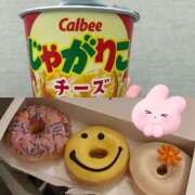 ヒメ日記 2026/04/22 01:07 投稿 るり 胡蝶蘭