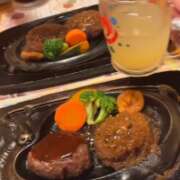 ヒメ日記 2026/08/26 15:12 投稿 せり★Gカップ初心な従順美少女 渋谷S級素人清楚系デリヘル chloe