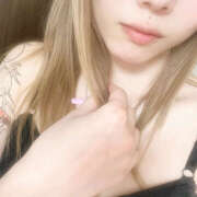 ゆり 本日21時～体験してるよ♥ 和風パブ大江戸