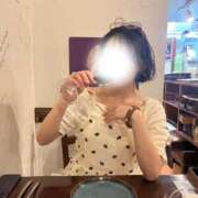 なる 🫶今週の出勤🫶 Gossip girl