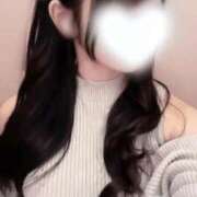 愛萌【アモ】 服の上から🍈🍈触ってみる...?♡ ピンクコレクション大阪