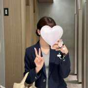 ユミ 月曜日 🌼 Aroma De Pari（アロマ・デ・パリ）