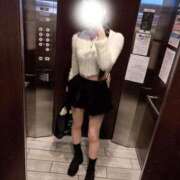 ヒメ日記 2026/05/22 14:48 投稿 むぎ Gossip girl