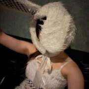 なぎさ 夜もいます🐰 MINT（ミント）