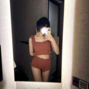 りつ◇細身の色白美肌美少女◇ ‎🤍サ活‎🧖🏻‍♀️♨️🤍 H-ash（アッシュ）