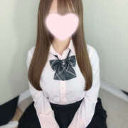 みく みく🎵 派遣型リフレ秋葉原　JK SEVEN