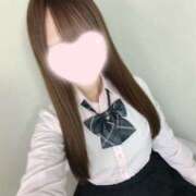 みく みく🐰 派遣型リフレ秋葉原　JK SEVEN