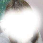 すず 出勤予定✨ 学園collection